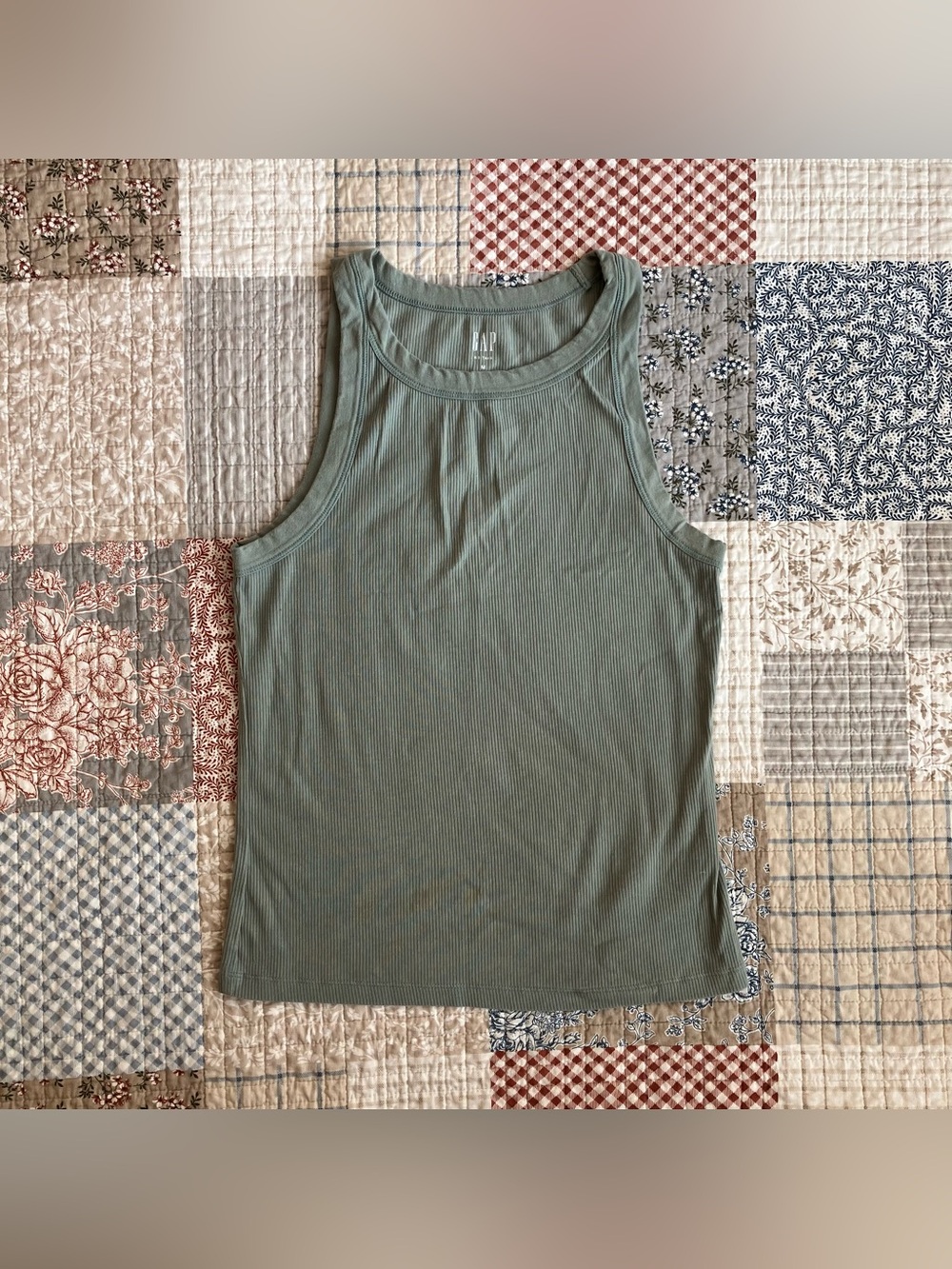 GAP Rib Tank Top
